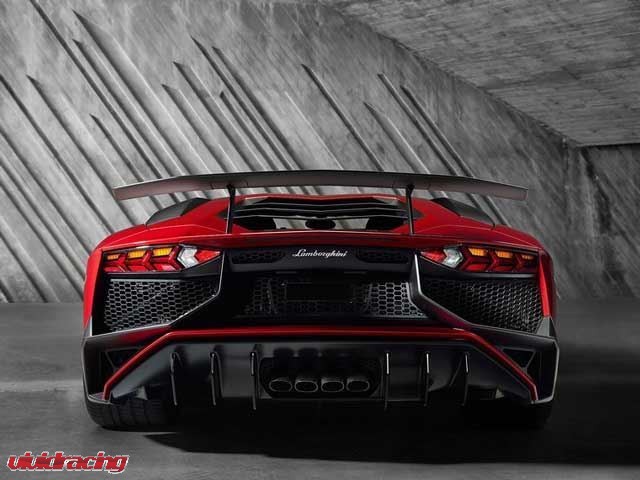 Guess What Just Happened To The Lamborghini Aventador SV