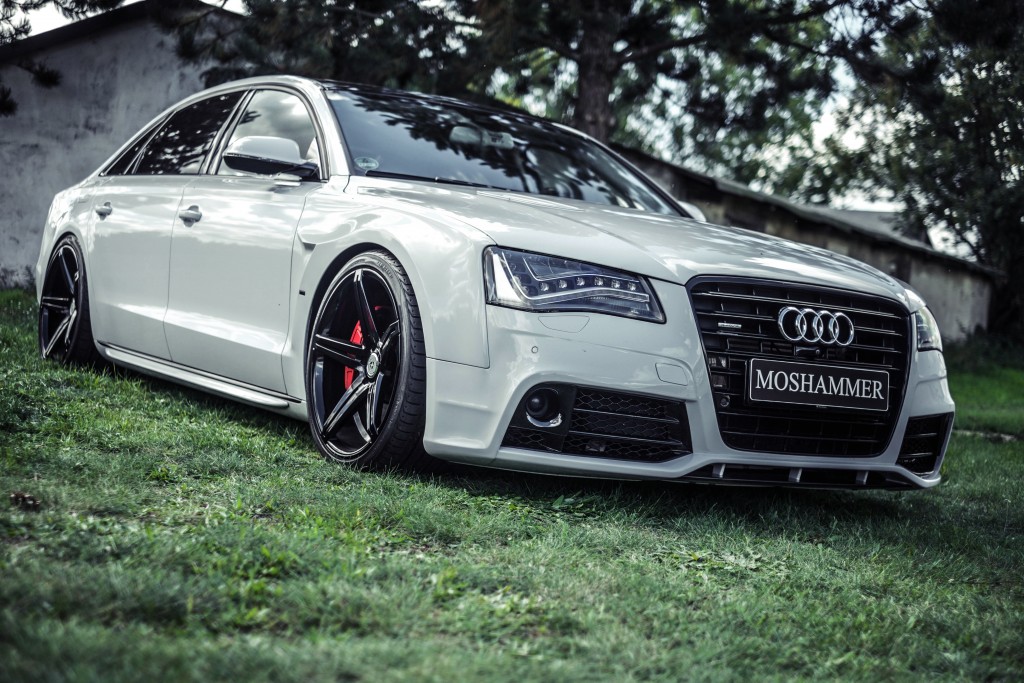 Audi S8 MOSHAMMER 