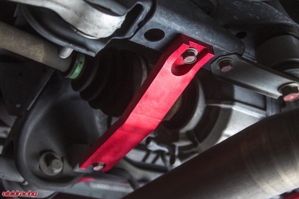 AP_ChassisBraceEvox-19