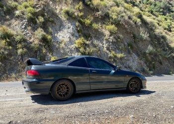 1995 Acura Integra Vivid Racing modifications