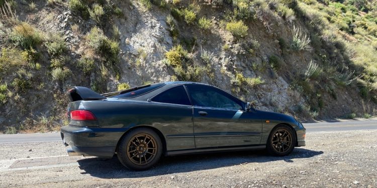 1995 Acura Integra Vivid Racing modifications