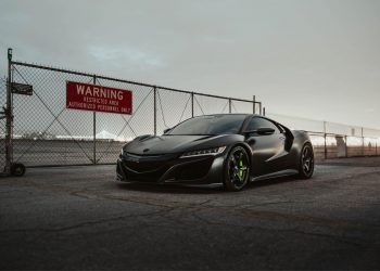2019 Acura NSX Vivid Racing modifications