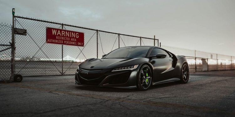 2019 Acura NSX Vivid Racing modifications