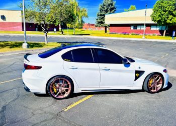 2019 Alfa Romeo Giulia Vivid Racing modifications