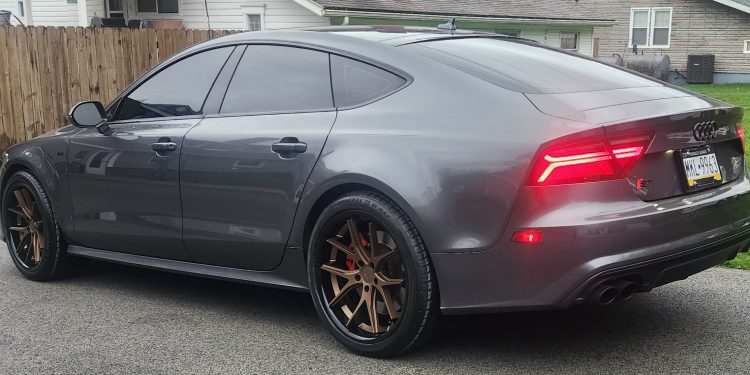 2018 Audi S7 Vivid Racing modifications