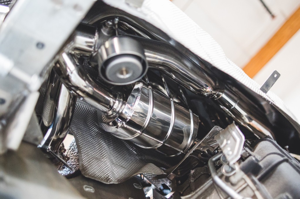 AudiR8V10_Capristo-13