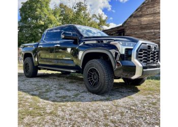 Are These The Best Looking Rock Sliders For The Toyota Tundra & Tacoma?