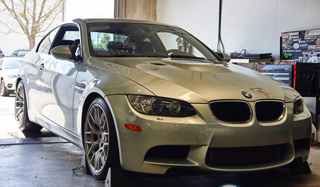 2011 BMW M3 Vivid Racing modifications