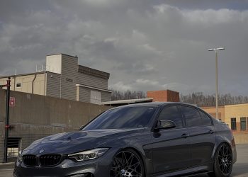 2018 BMW M3 Vivid Racing modifications