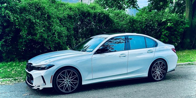 2023 BMW M340i Vivid Racing modifications
