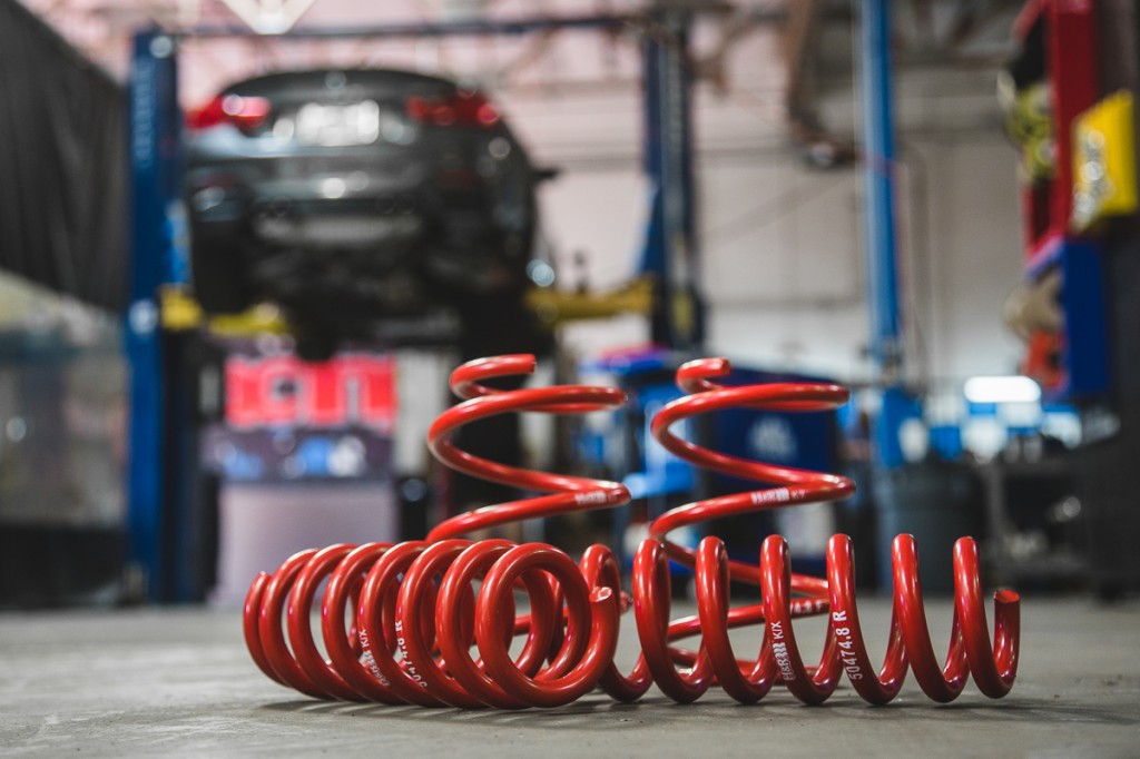 BMW M4 Springs H&R-2