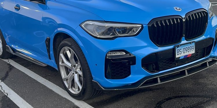 2021 BMW X5 Vivid Racing modifications