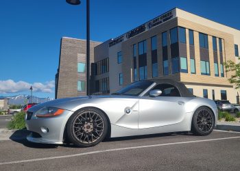 2003 BMW Z4 Vivid Racing modifications