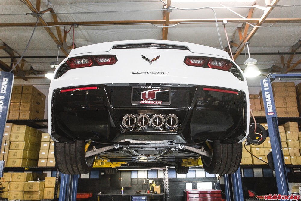 C7-Stingray-Corvette-Meisterschaft-Exhaust-17