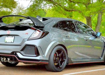 Customer Spotlight: Honda Civic FK8 Type R Featuring Remus Exhaust and Enkei TS-5 Wheels