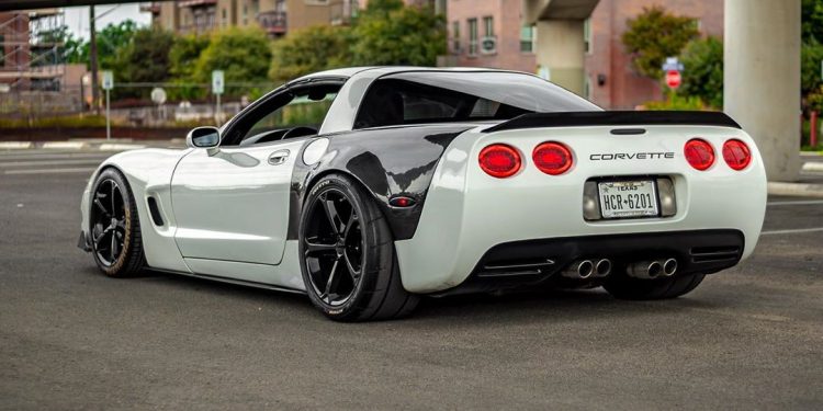 White 2006 Chevrolet Corvette