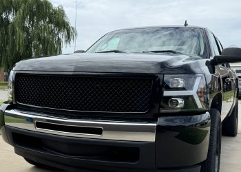 2009 Chevrolet Silverado 1500 Vivid Racing modifications