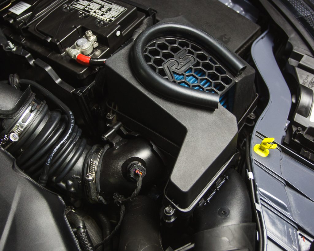 Ford Focus RS Video Featuring Agency Power’s Ram Air Intake Vivid