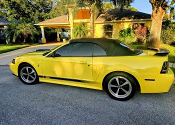 2003 Ford Mustang GT Vivid Racing modifications