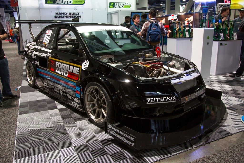 Fortune Auto Sema Mitsubishi EVO 