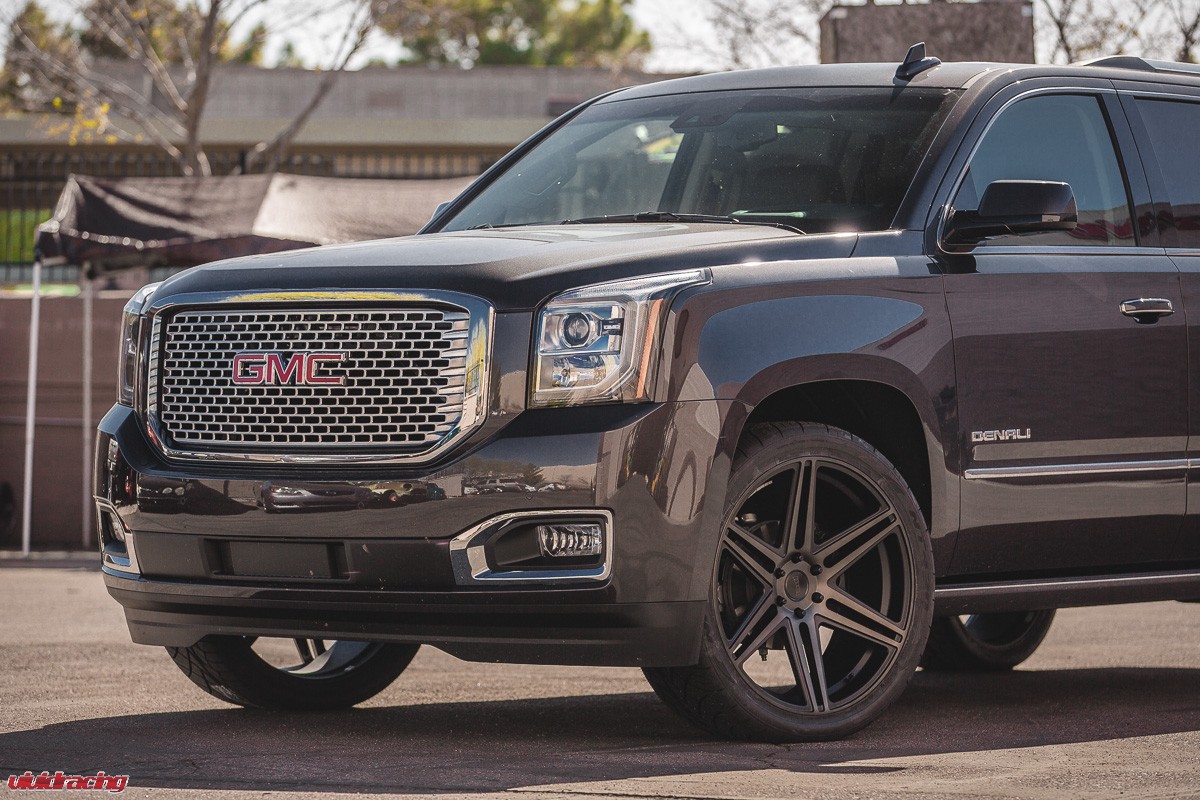 2015 GMC Denali Fitted with Matte Black Machined DUB Wheels