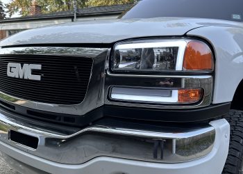 2006 GMC Sierra Vivid Racing modifications