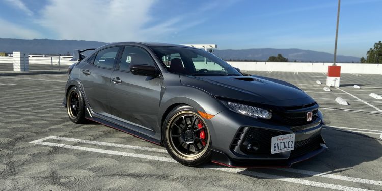 2019 Honda Civic Type-R Vivid Racing modifications