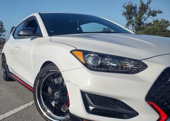 Hyundai Veloster N w/ Rays Homura Wheels