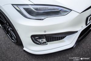IMG_2661_prior-design_tesla_S_PD-S1000_aero-kit_JS_L1200-1024x684