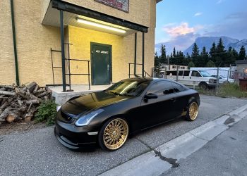 2004 Infiniti G35 Vivid Racing modifications