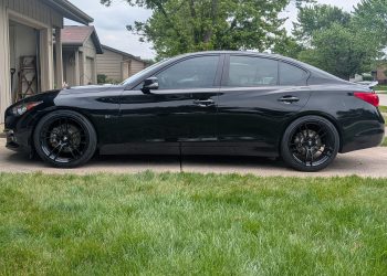 2015 Infiniti Q50 Vivid Racing modifications