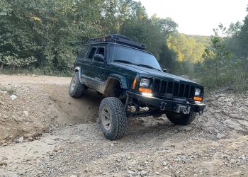 2000 Jeep Cherokee Vivid Racing modifications