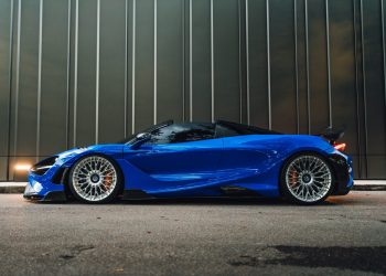 Drop Dead Gorgeous Mclaren 720S Featuring VR Aero Forged Carbon Aero Bodykit