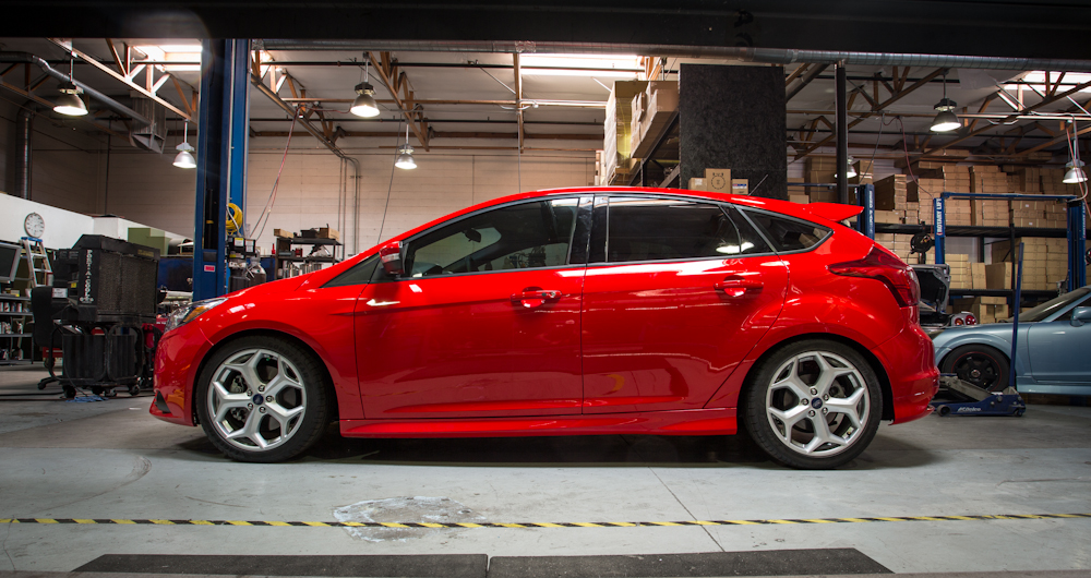 Ford Focus ST Dropped and Handled with KW Suspension