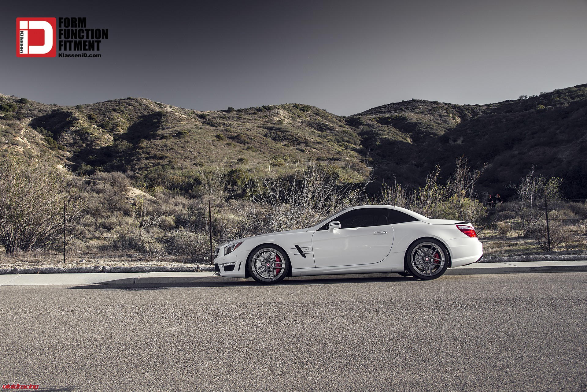 Mercedes SL63 AMG Fitted on M51R Klassen iD wheels