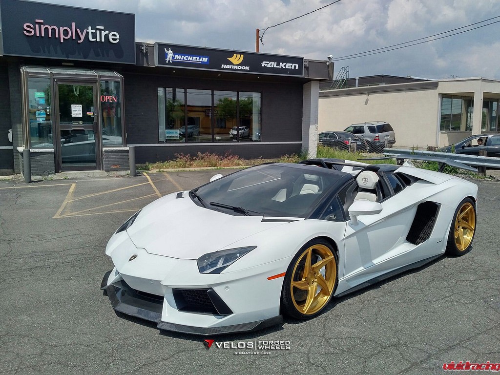 Lamborghini Aventador roadster, Velos Designwerks D5 wheels