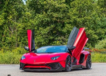 2015 Lamborghini Aventador