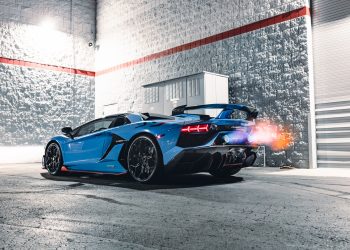 2020 Lamborghini Aventador Vivid Racing modifications