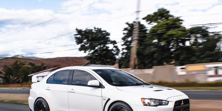 2011 Mitsubishi Evolution X Vivid Racing modifications