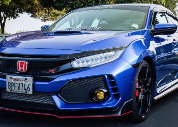 Customer Spotlight: 2019 Honda Civic Type R on Titan 7 T-D6 Wheels