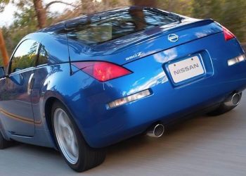 New AutoTecknic Dry Carbon Fiber Cooling Plate for ’03-’06 Nissan 350Z