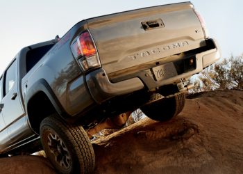 Top 5 Best Tonneau Covers for the Toyota Tacoma