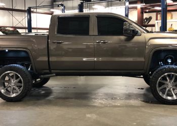 Top 5 Best 22×12 Wheels for Your Ride