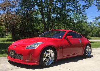 2003 Nissan 350Z Vivid Racing modifications
