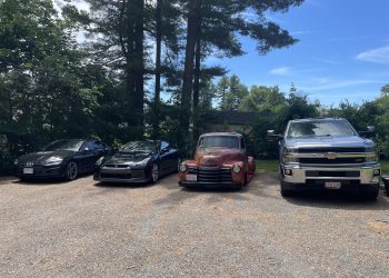 2009 Nissan GTR Vivid Racing modifications