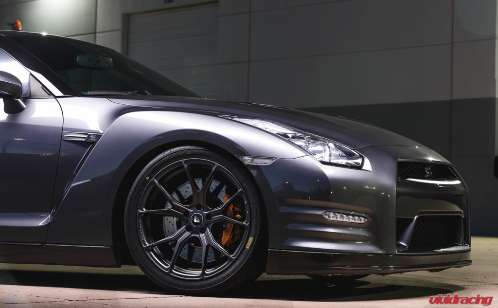 V-FF 103 Wheels on Nissan GTR R35