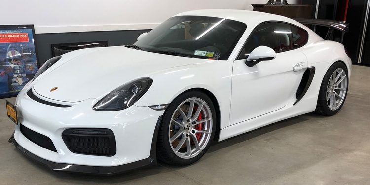 2016 Porsche 981 Cayman GT4