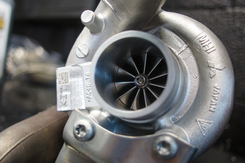 Porsche Panamera Turbo -4