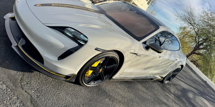 2021 Porsche Taycan Vivid Racing modifications