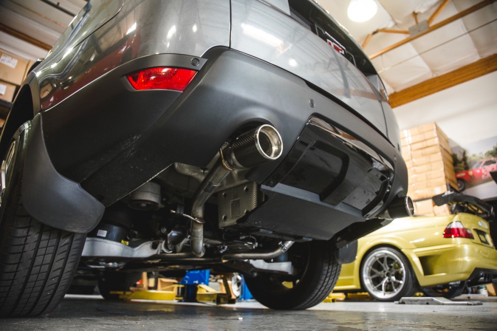 Rear Shot of Quicksilver Sport Exhaust on Range Rover Sport 2014 